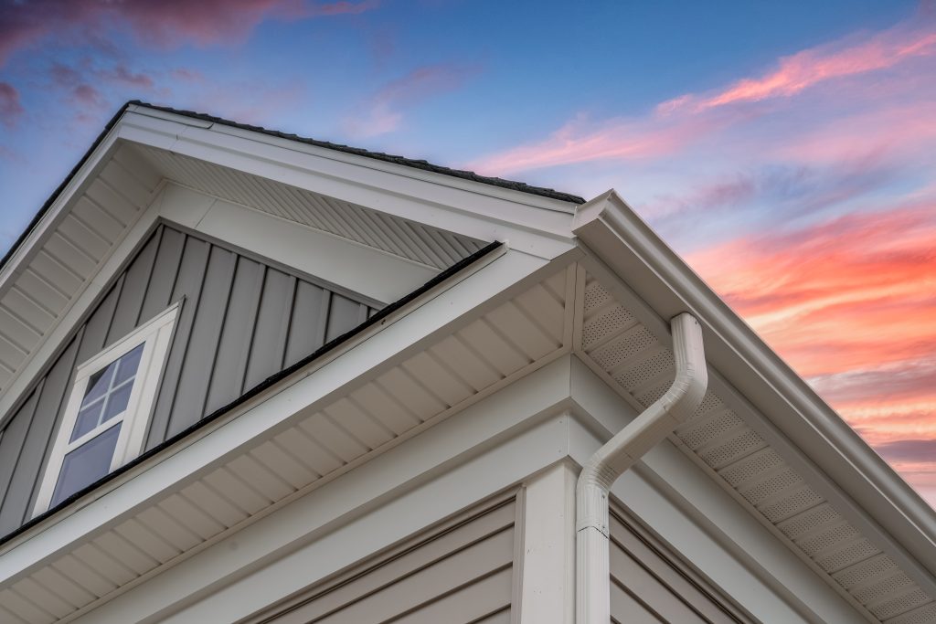 Vertical Siding vs. Horizontal Siding: Which is the Right Fit for Your Joliet Home
